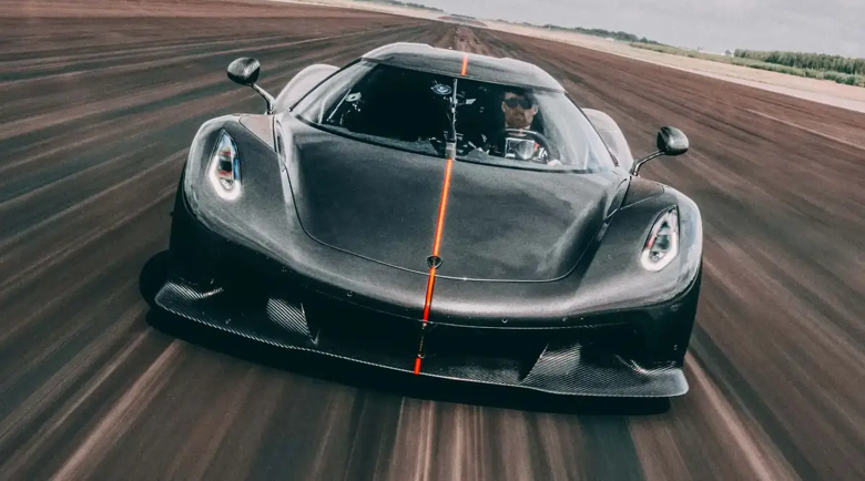 Koenigsegg постави впечатляващ рекорд за ускорение до 400км/ч