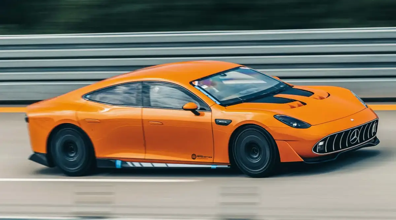 Mercedes-AMG GT XX подобри 25 рекорда наведнъж